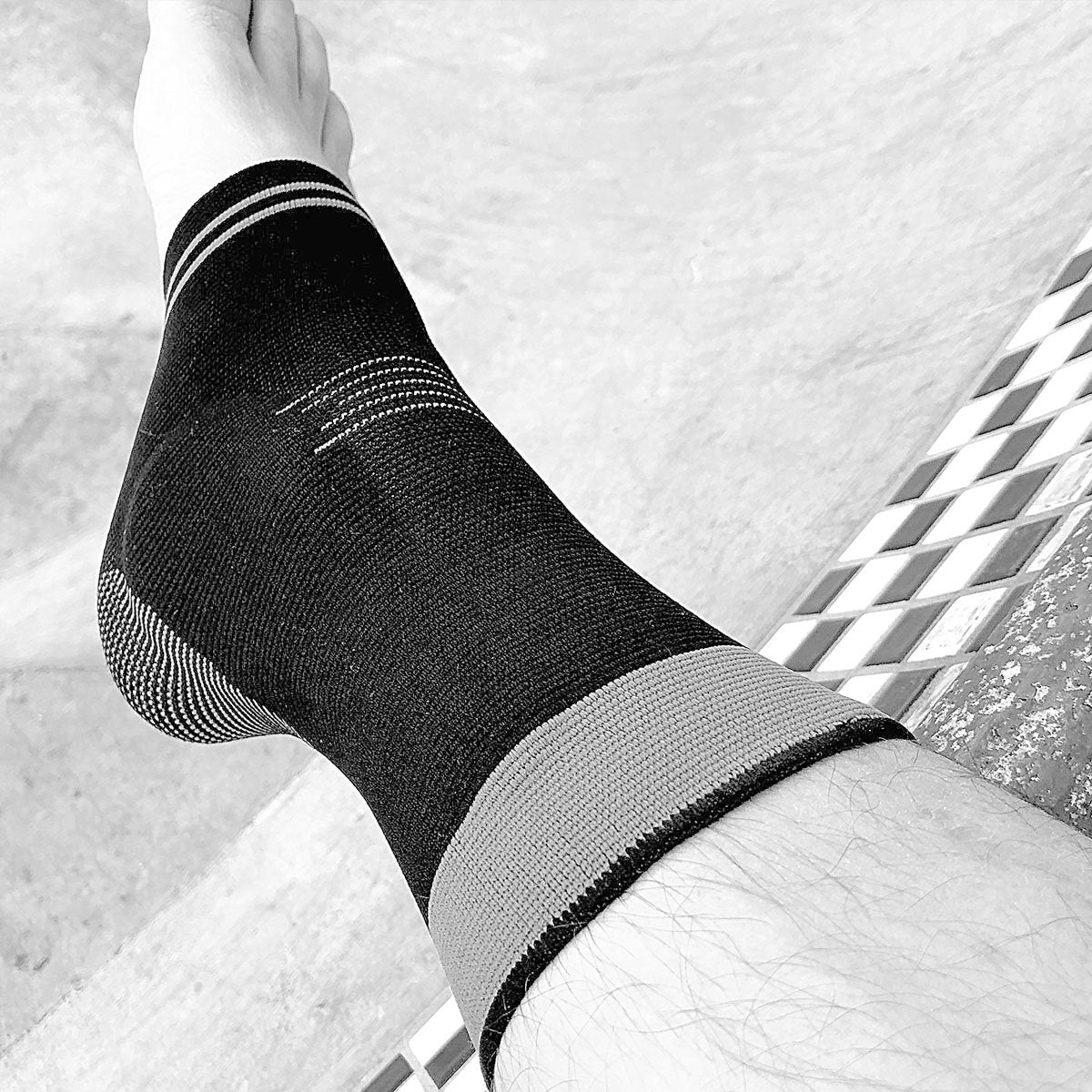 Ankle Braces & Sleeves
