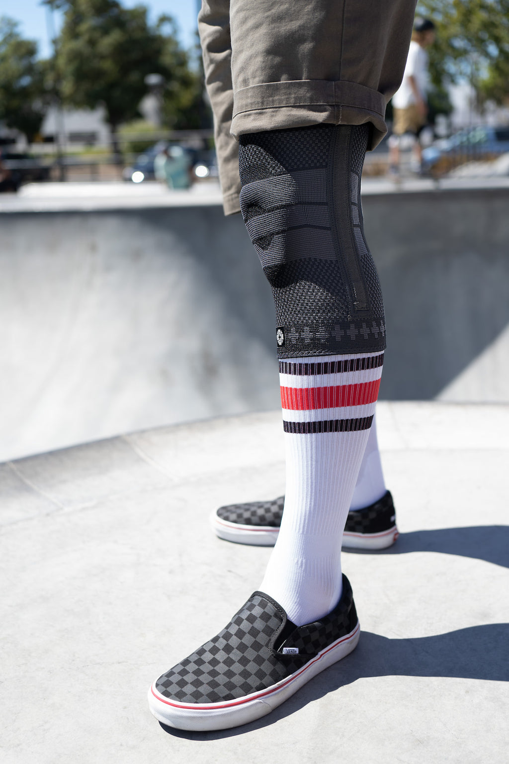 Old Bones Therapy Knee Brace with Springs — product detail